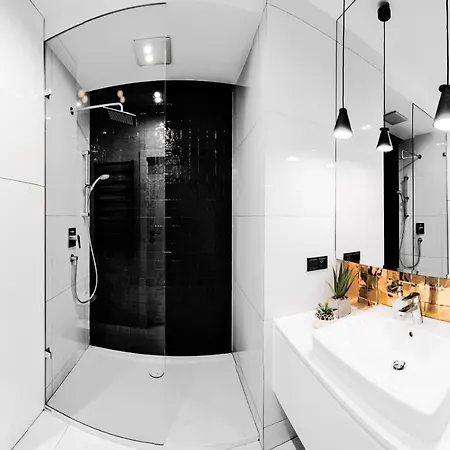 Homely Place Serce Poznania - Stary Rynek - Parking דירה פוזנן