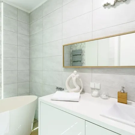 Homely Place Serce Poznania - Stary Rynek - Parking *