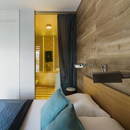 Homely Place Serce Poznania - Stary Rynek - Parking * פוזנן