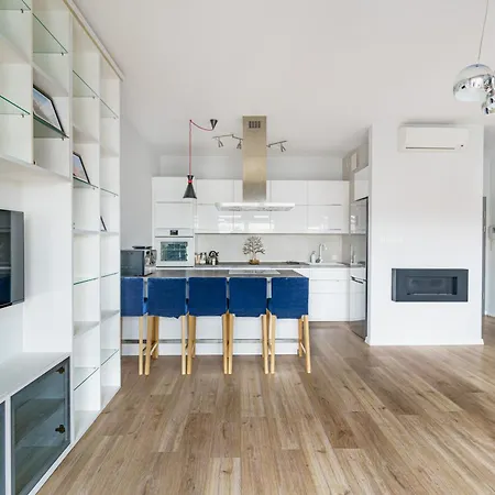 Apartman Monroe 22 Poznan Old Town & Parking