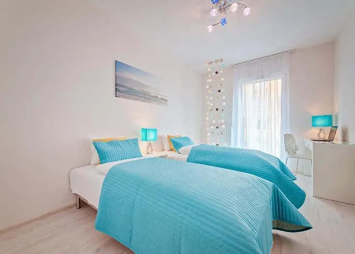 Apartamenty Homely Place Serce Poznania - Stary Rynek - Parking Apartment Posen