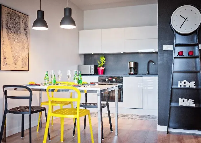 Apartamenty Homely Place Serce Poznania - Stary Rynek - Parking *