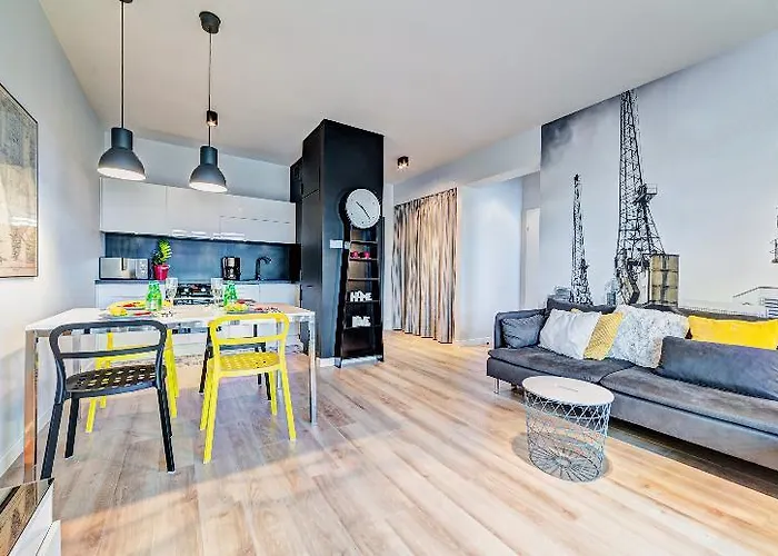 Apartamenty Homely Place Serce Poznania - Stary Rynek - Parking Apartment