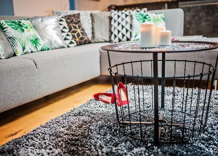 Apartamenty Homely Place Serce Poznania - Stary Rynek - Parking Posen