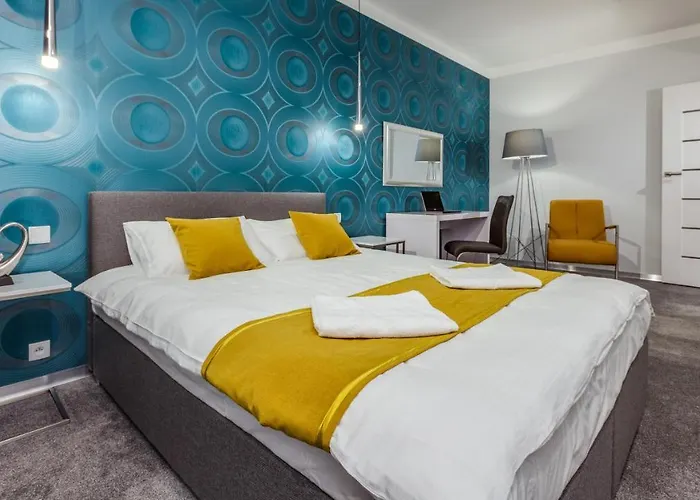 Apartamenty Homely Place Serce Poznania - Stary Rynek - Parking Apartment *